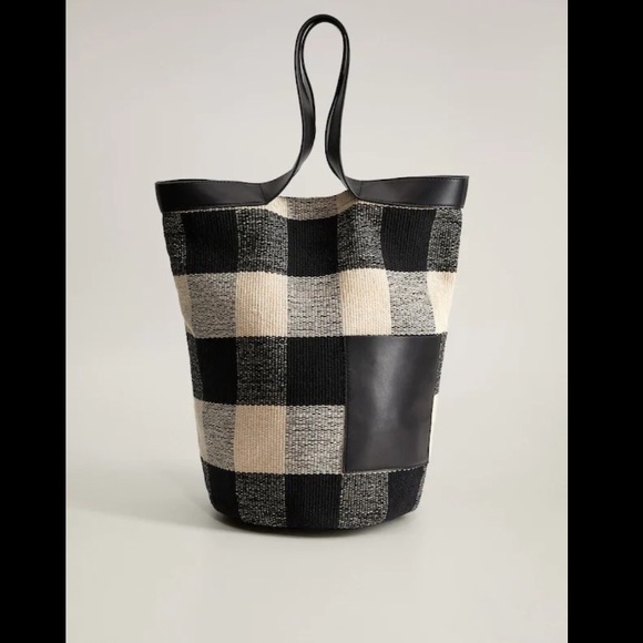 Mango Handbags - NWT Mango Raquel Checked Bucket Bag In Black/White